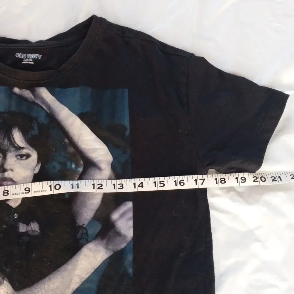 Old Navy Jenna Ortega as Wednesday Dance Scene T-Shirt Size L(10-12)